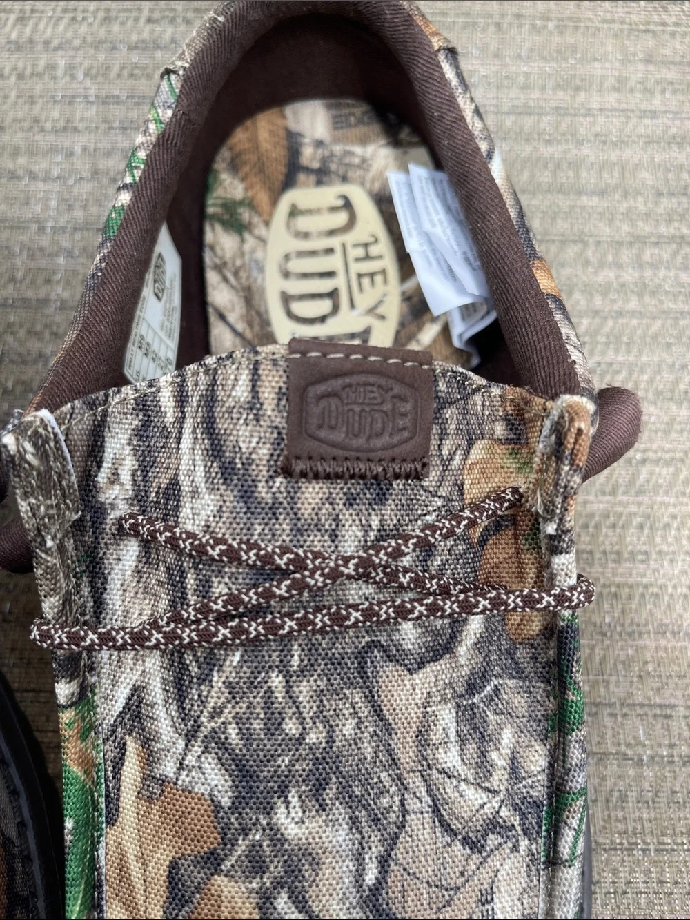 Hey Dude Wally Realtree Edge Camo Brown/Natural Mens 9M Slip On Shoes